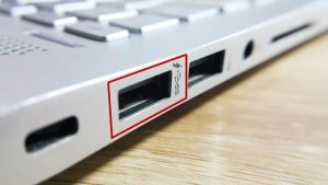 ノートパソコンのUSBポート充電